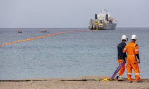 Hormuz: the threat of submarine cable war