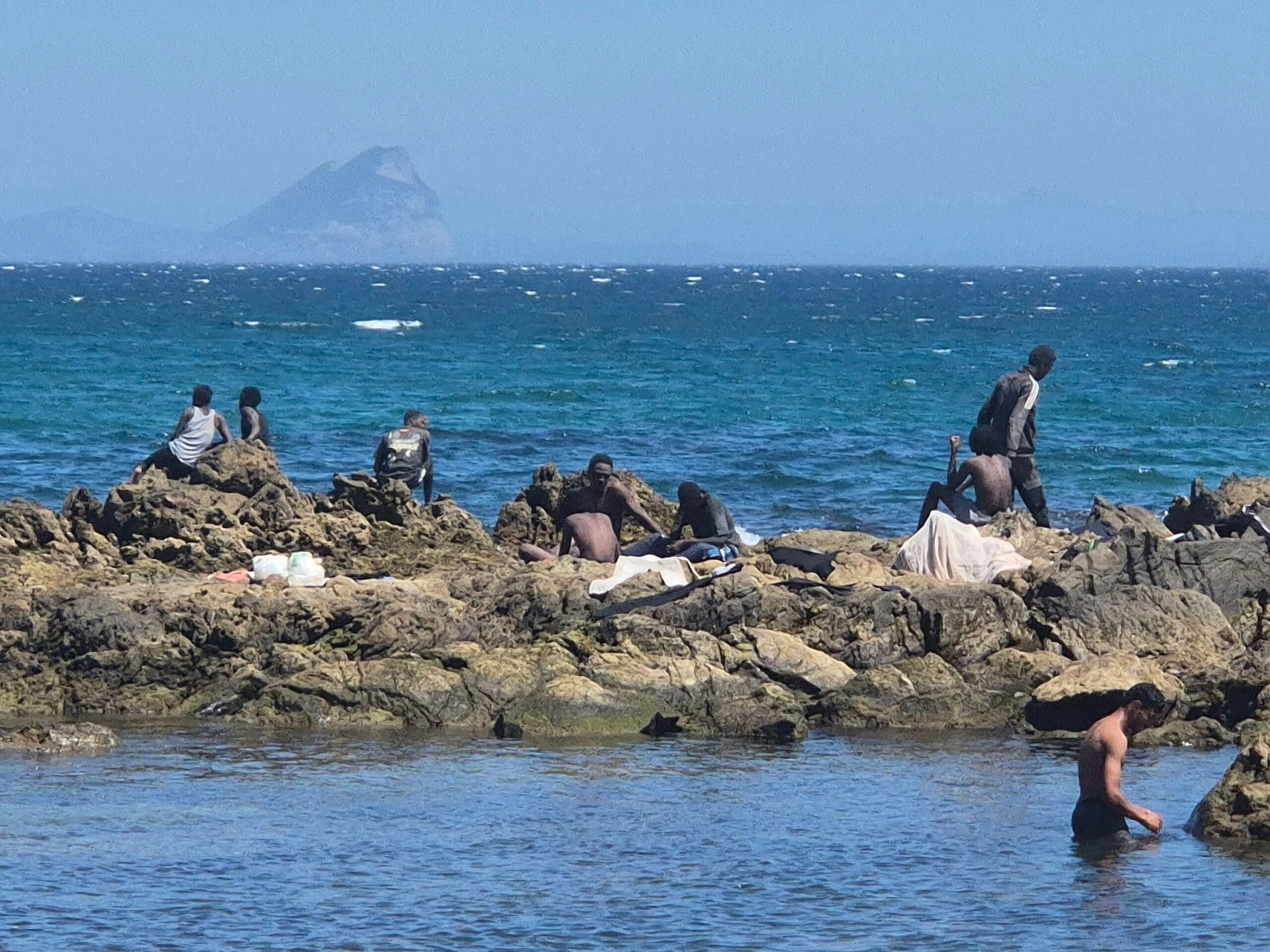 Ceuta: last dike before Europe