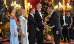 Rejection of the France-Spain treaty: Karl Olive refutes any diplomatic defeat for Emmanuel Macron