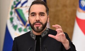Salvador: Bukele launches a military operation in Haiti to free four compatriots